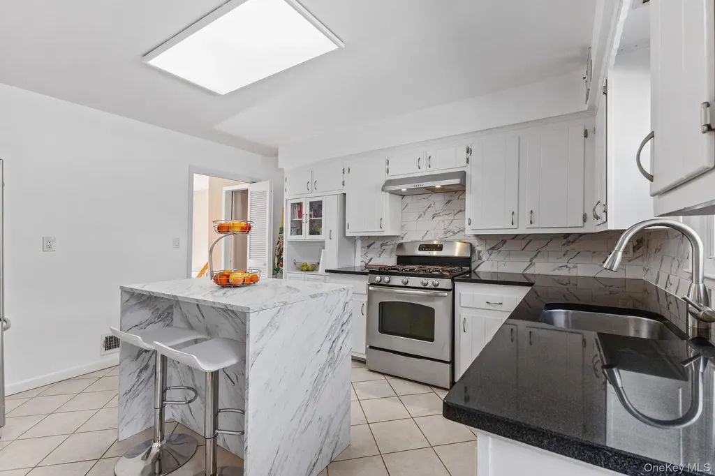 15 Meadow Place Rye NY 10580