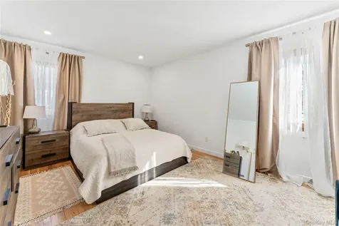 719 Wilmot Road Scarsdale NY 10583