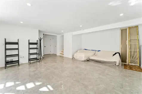 719 Wilmot Road Scarsdale NY 10583