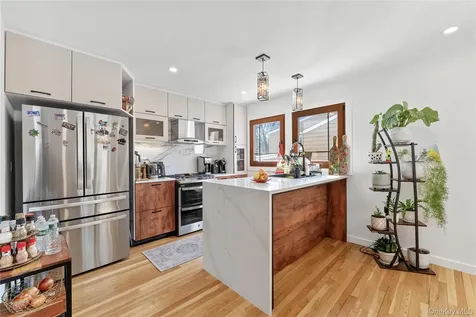 719 Wilmot Road Scarsdale NY 10583