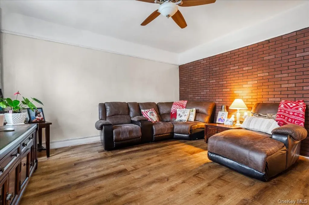 729 Taylor Avenue Bronx NY 10473