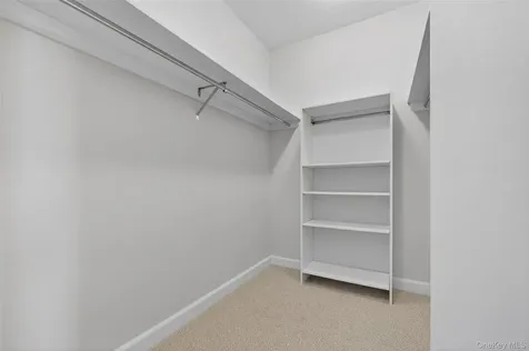319 Trump Park Shrub Oak NY 10588