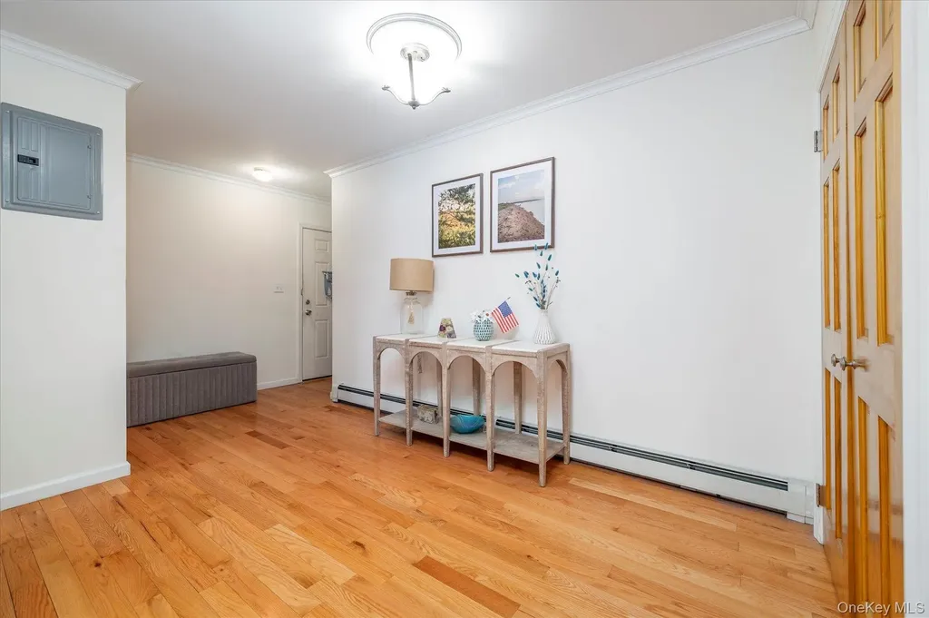 210 Westend Avenue Freeport NY 11520