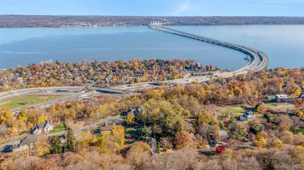 235 S Boulevard Nyack NY 10960