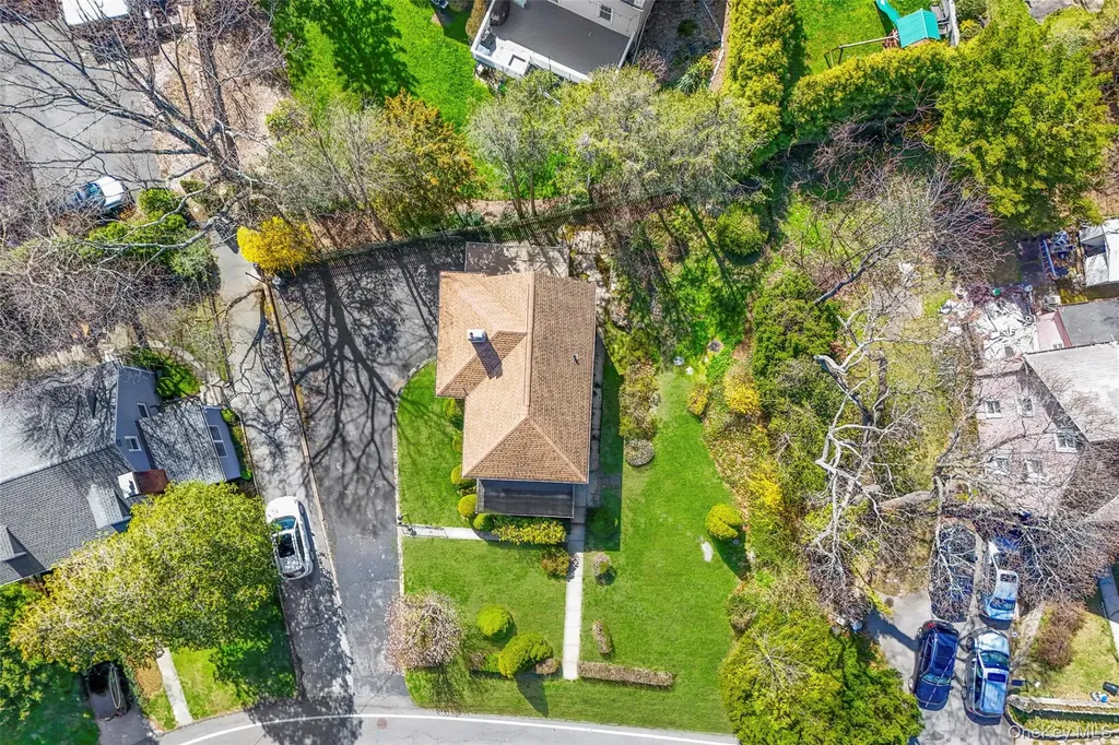 10 Harrison Drive Larchmont NY 10538