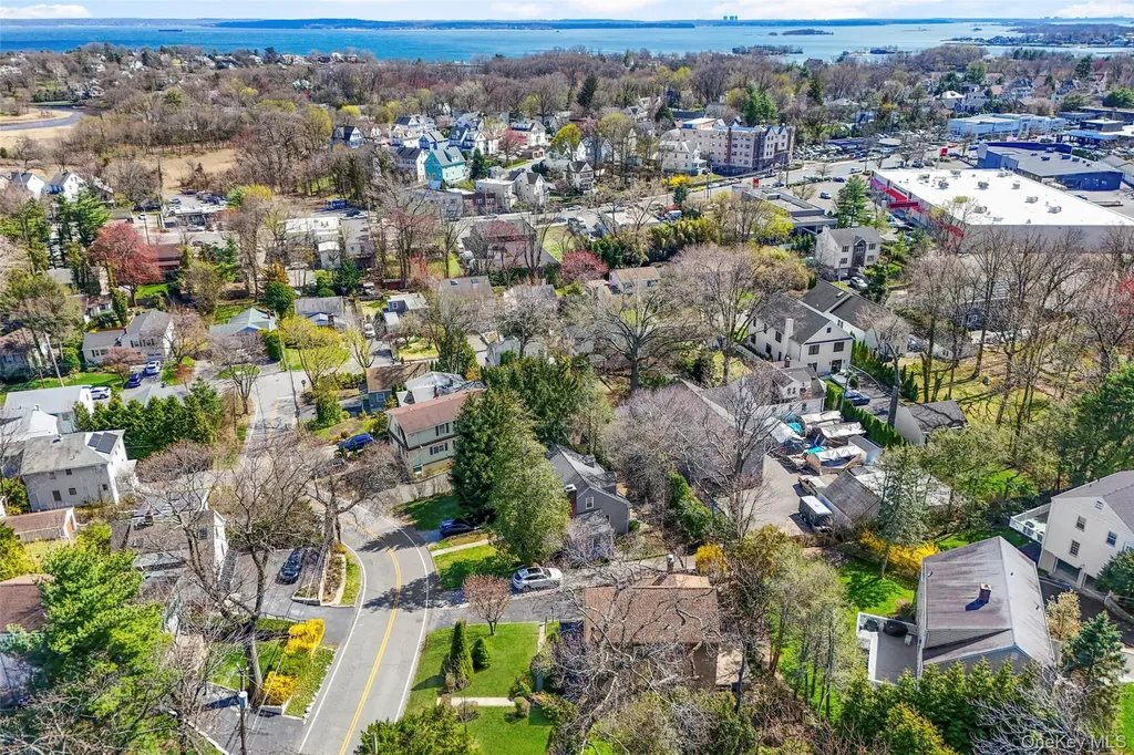 10 Harrison Drive Larchmont NY 10538