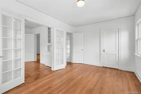10 Harrison Drive Larchmont NY 10538