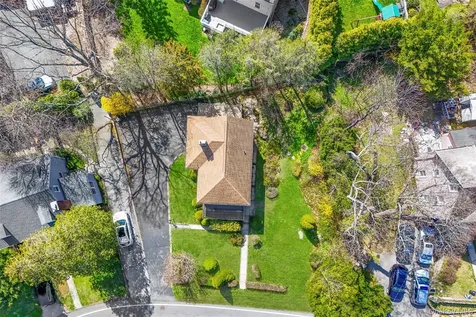 10 Harrison Drive Larchmont NY 10538
