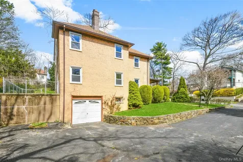 10 Harrison Drive Larchmont NY 10538