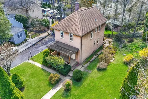 10 Harrison Drive Larchmont NY 10538