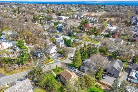 10 Harrison Drive Larchmont NY 10538