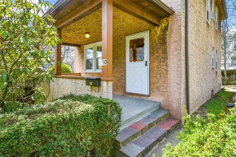 10 Harrison Drive Larchmont NY 10538