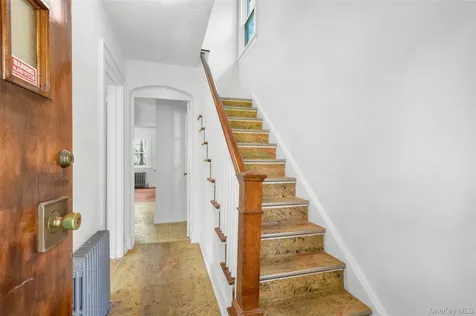 10 Harrison Drive Larchmont NY 10538