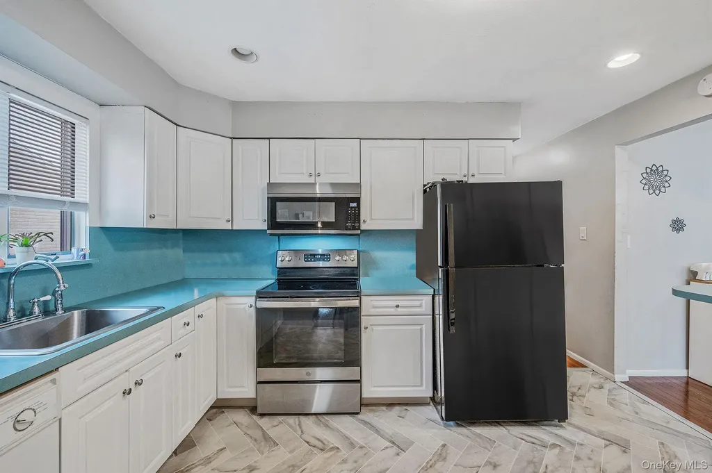 94 Harrison Avenue Bethpage NY 11714