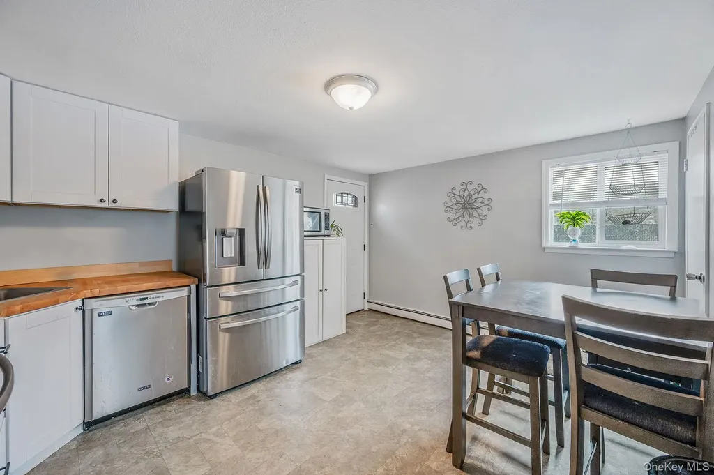 94 Harrison Avenue Bethpage NY 11714