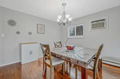 94 Harrison Avenue Bethpage NY 11714