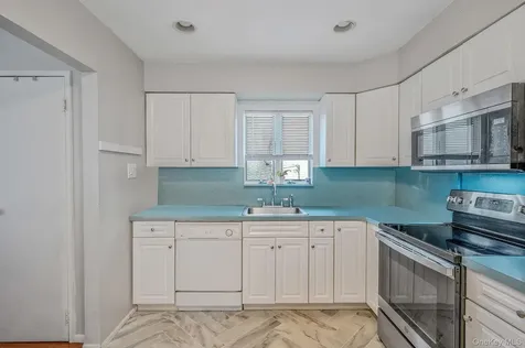 94 Harrison Avenue Bethpage NY 11714