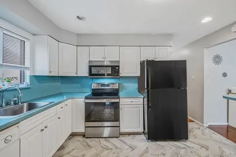 94 Harrison Avenue Bethpage NY 11714