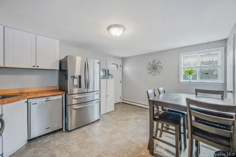 94 Harrison Avenue Bethpage NY 11714