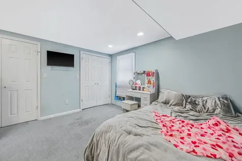 94 Harrison Avenue Bethpage NY 11714
