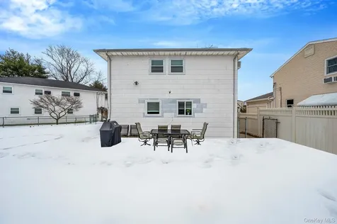 94 Harrison Avenue Bethpage NY 11714