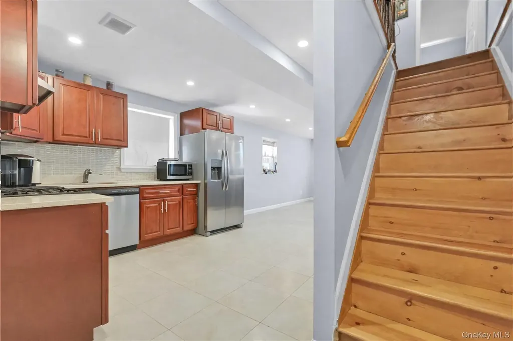 99-71 164th Avenue Howard Beach NY 11414