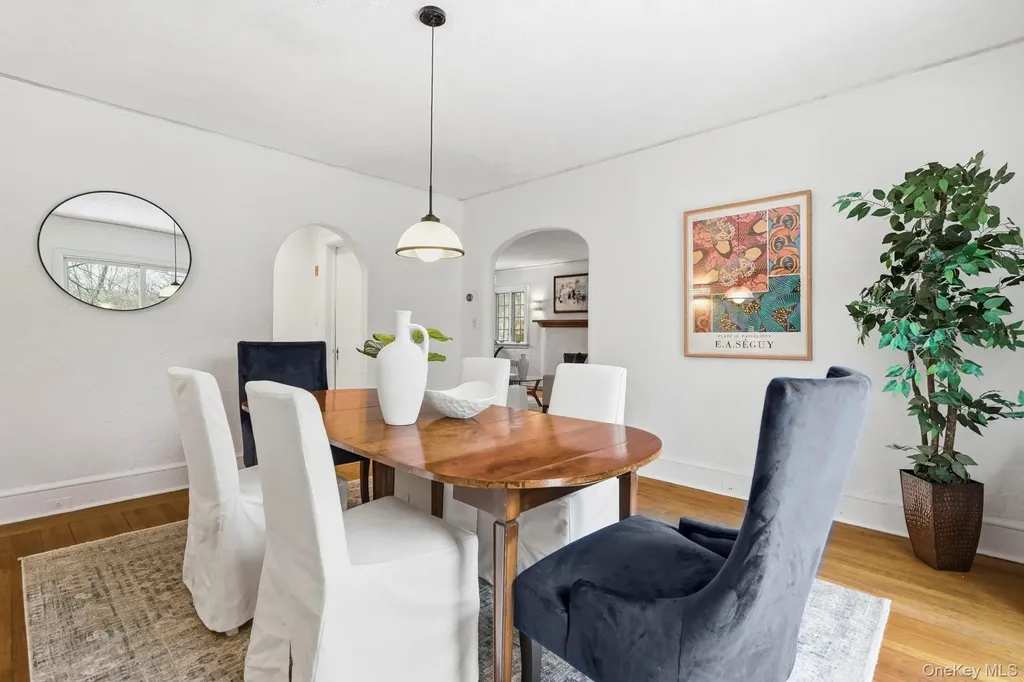 36 Farley Road Scarsdale NY 10583