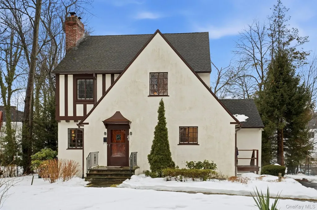 36 Farley Road Scarsdale NY 10583