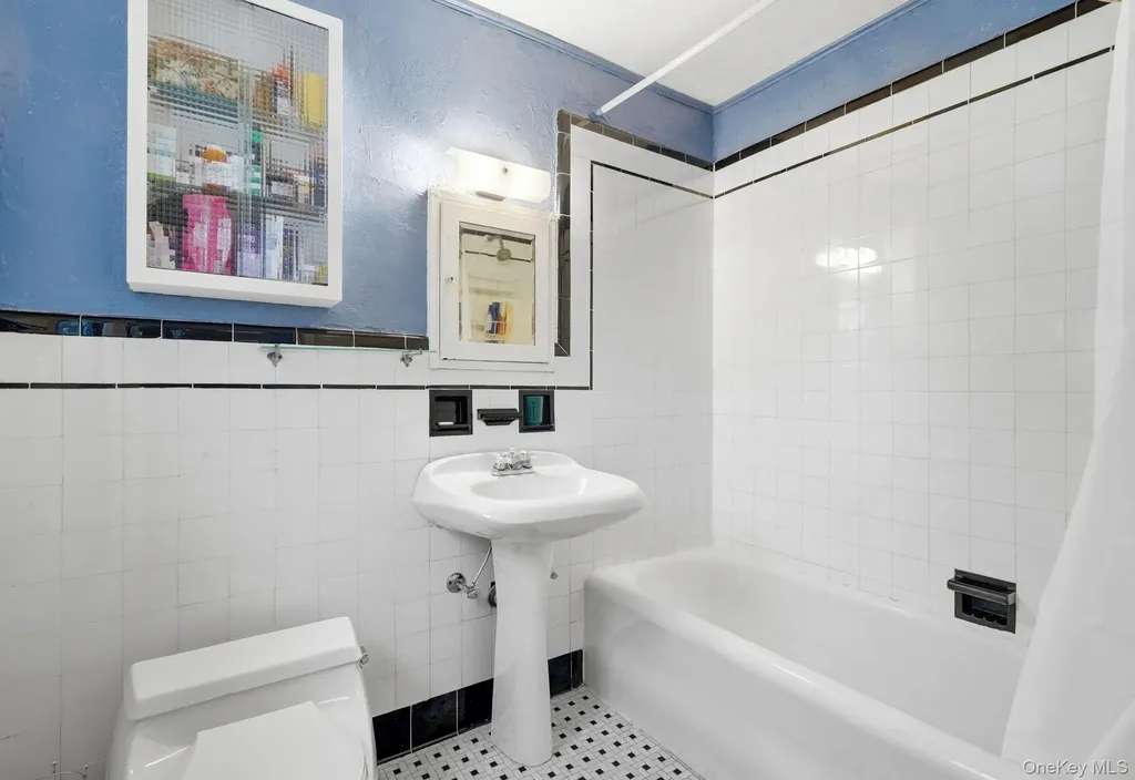 36 Farley Road Scarsdale NY 10583