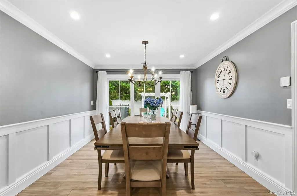 41 Weidner Avenue Oceanside NY 11572
