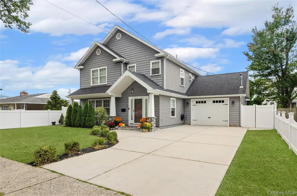 41 Weidner Avenue Oceanside NY 11572