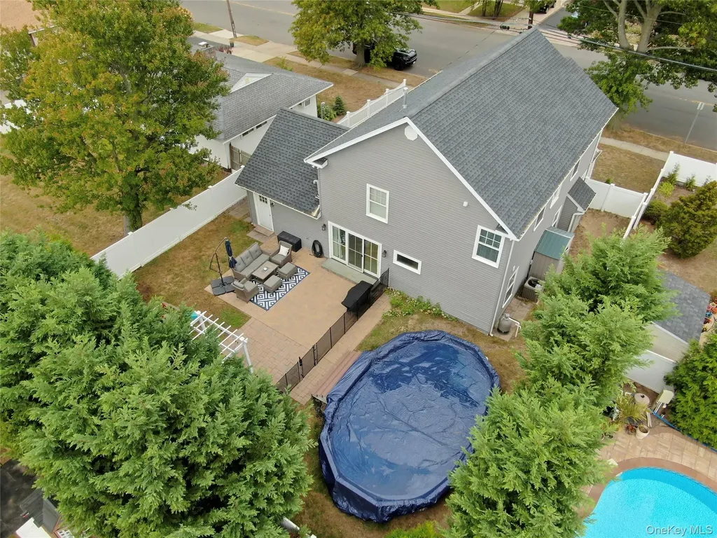 41 Weidner Avenue Oceanside NY 11572
