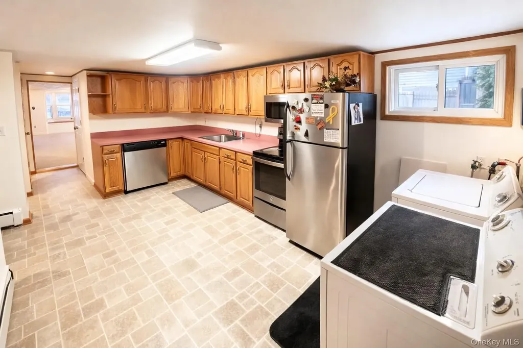178 Adirondack Drive Selden NY 11784