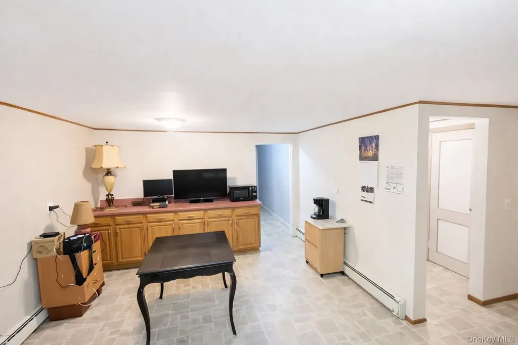 178 Adirondack Drive Selden NY 11784