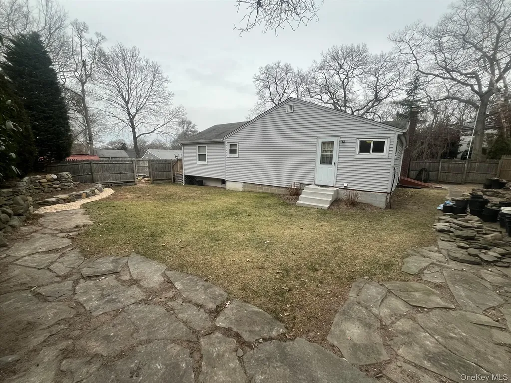 178 Adirondack Drive Selden NY 11784