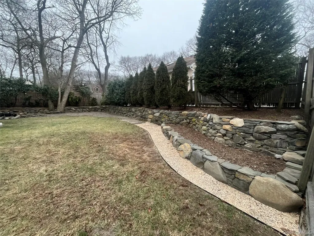 178 Adirondack Drive Selden NY 11784