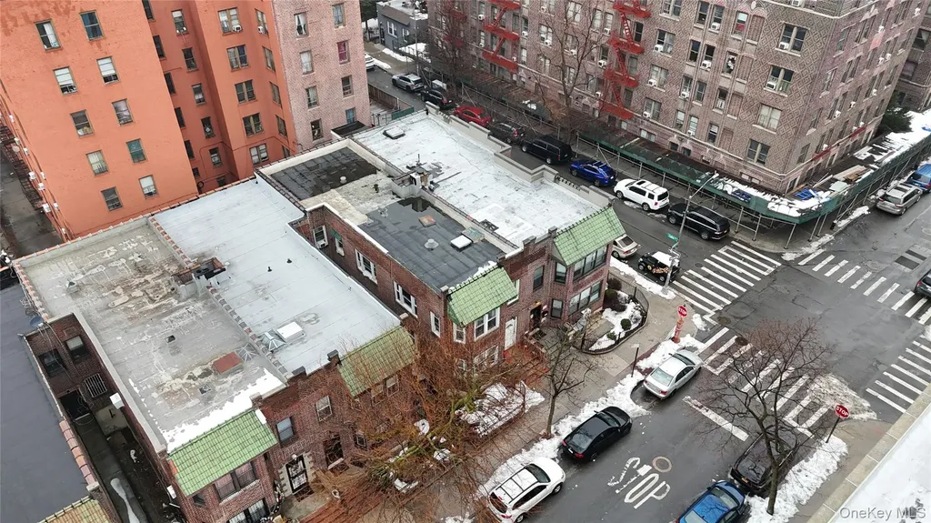 123 W 197th Street Bronx NY 10468