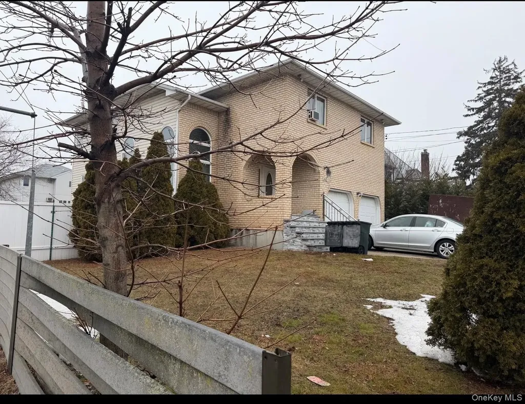 302 Carvel Avenue Cedarhurst NY 11516
