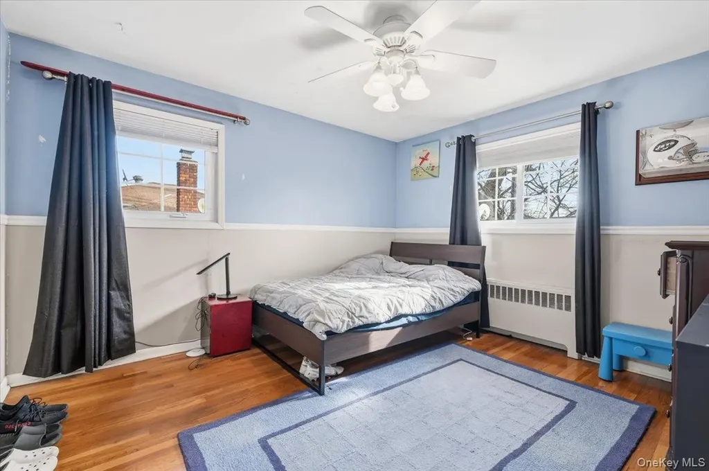 62 Eileen Avenue Plainview NY 11803