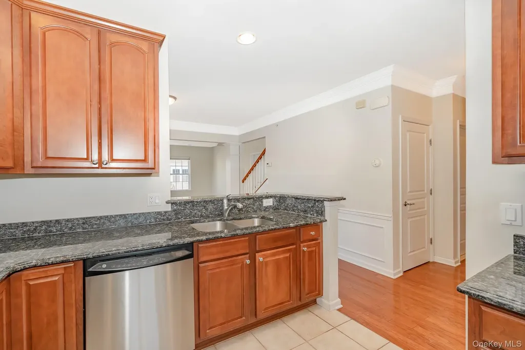 196 Somerset Drive Massapequa NY 11758