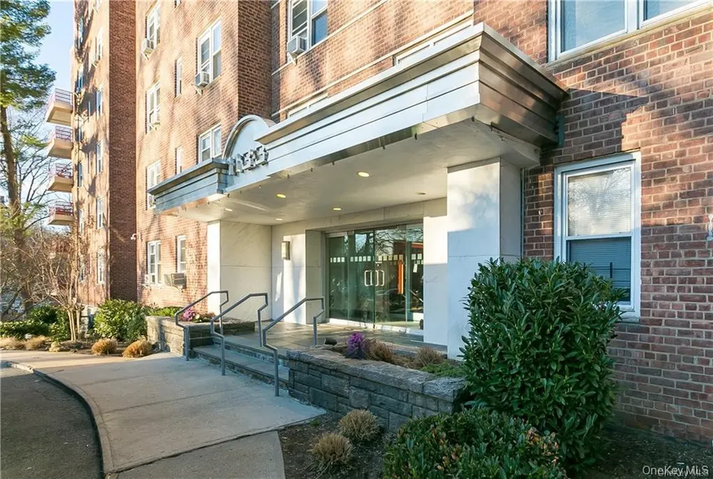 1133 Midland Avenue Bronxville NY 10708
