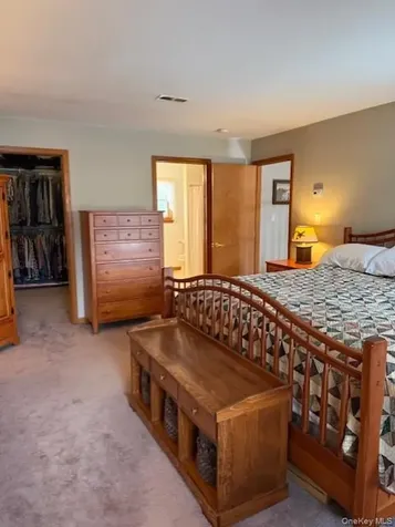 4 Grapevine Place Poughkeepsie NY 12603