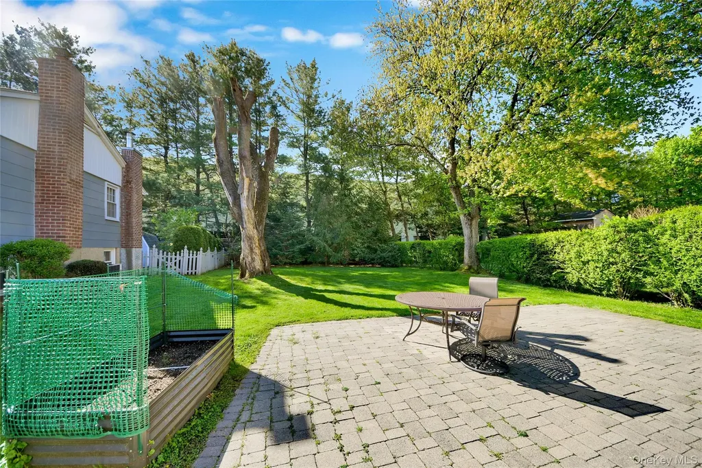 39 Harding Drive New Rochelle NY 10801