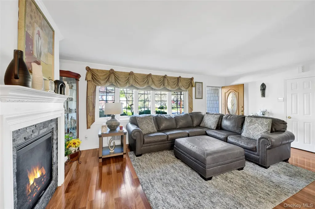 39 Harding Drive New Rochelle NY 10801