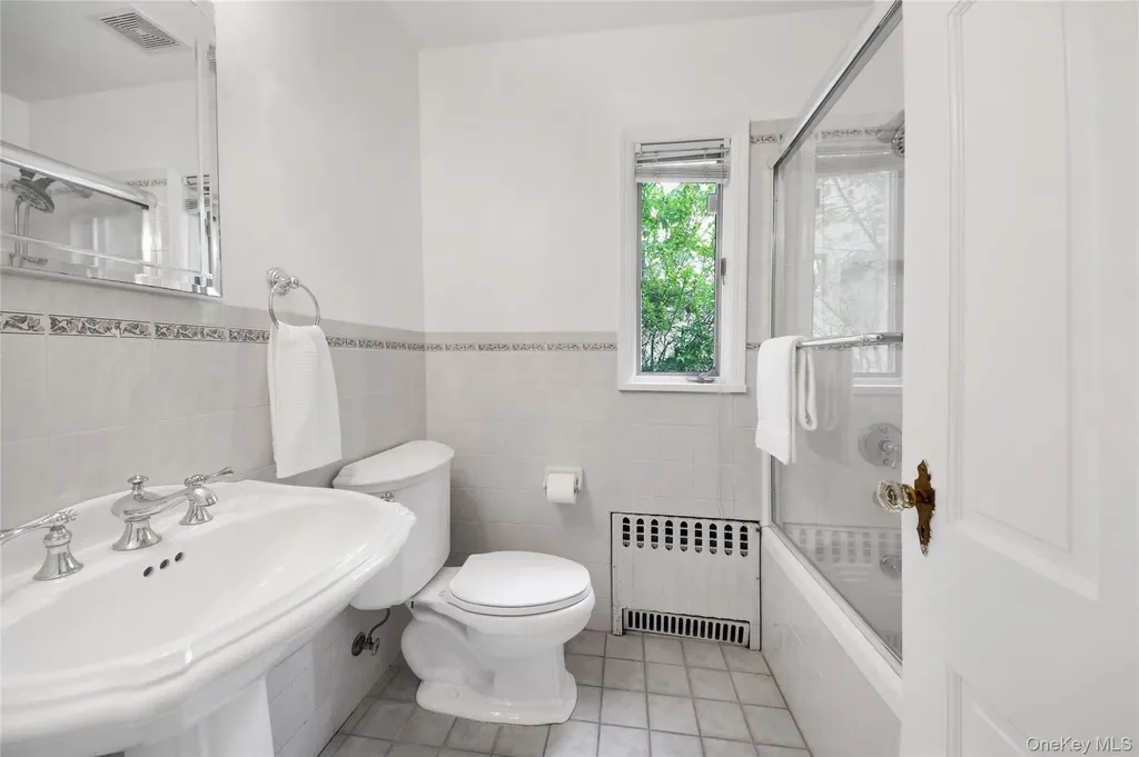 10 Cherry Avenue New Rochelle NY 10801