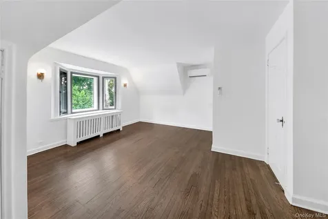 10 Cherry Avenue New Rochelle NY 10801