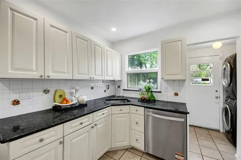 10 Cherry Avenue New Rochelle NY 10801