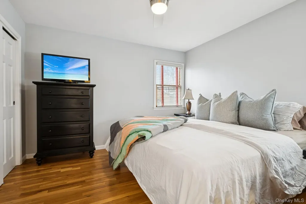 24 Cherry Place Huntington NY 11743