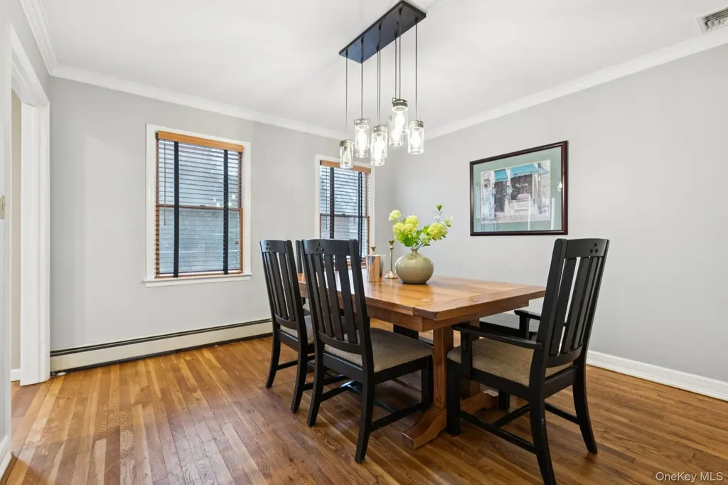 24 Cherry Place Huntington NY 11743