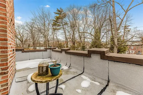 255 Pennsylvania Avenue Mount Vernon NY 10552